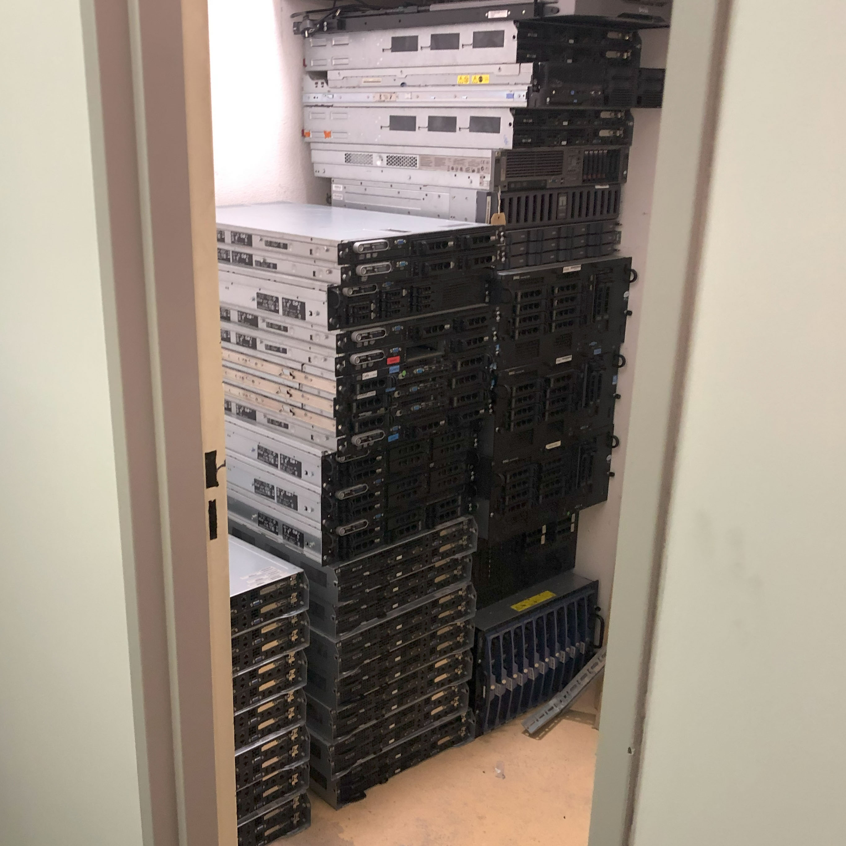 Quelques machines de la plateforme Gabian